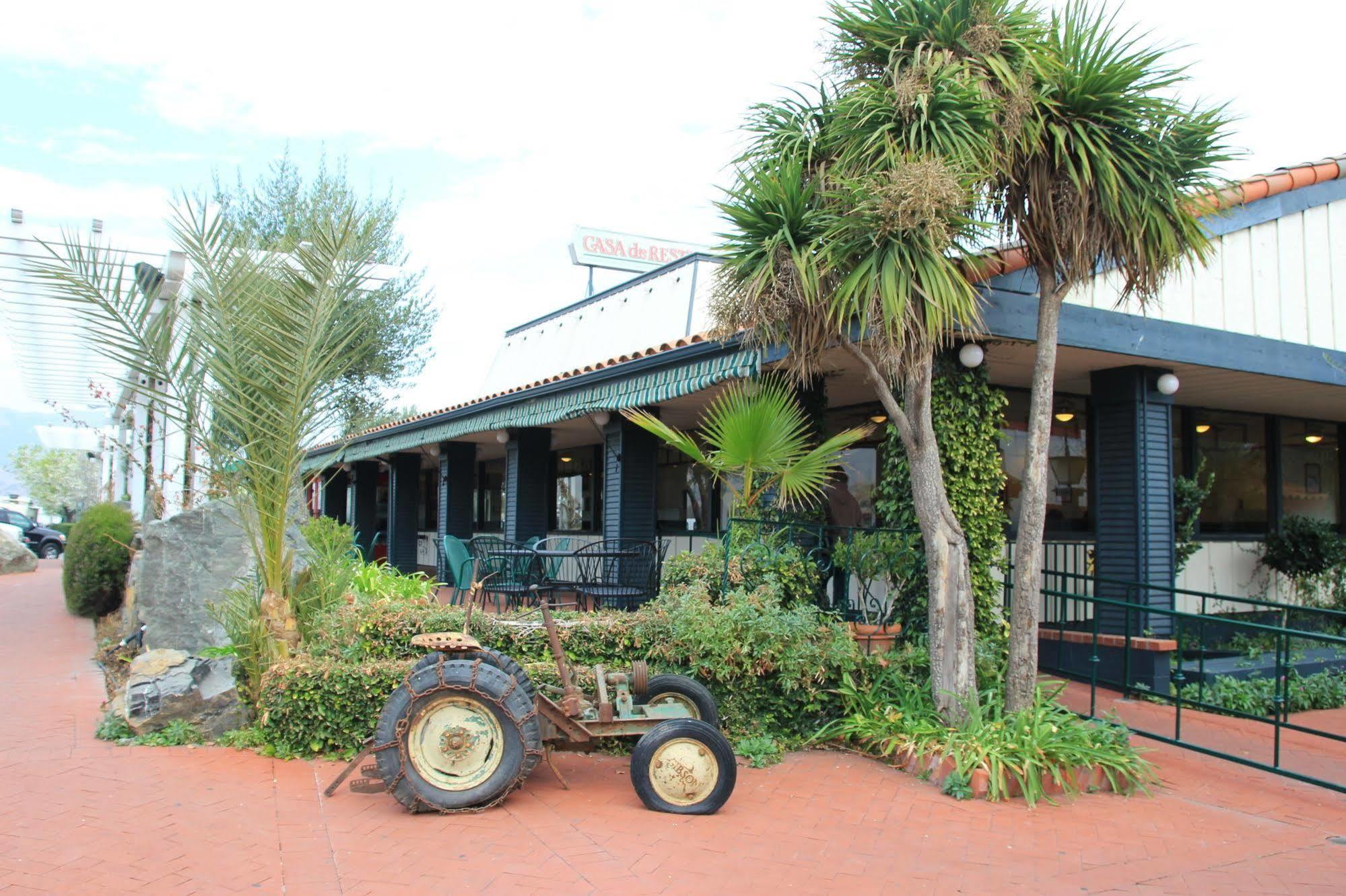 Casa De Fruta Cabins, Inn & Rv Park Hollister Eksteriør bilde